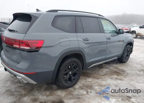 2024 Volkswagen Atlas 2.0T Peak Edition Se W/Technology z USA, uszkodzony, nr VIN 1V2CR2CA2RC542858